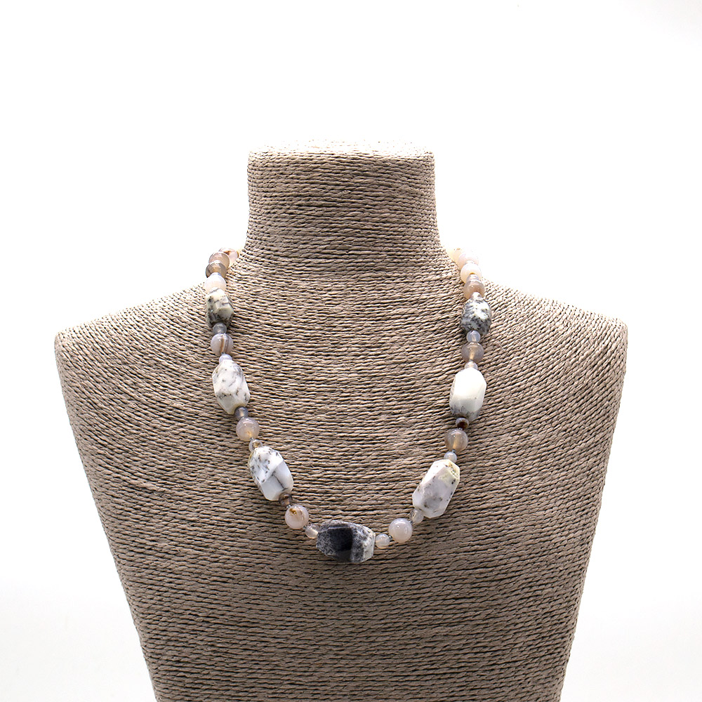 Фото товара бусы из агата мохового галтовка граненая 25*15 мм