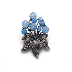 Брошь "Цветок 9 камней" кварц голубой А0157