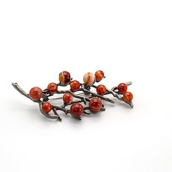 Брошь "Осенний лист" сердолик А0434