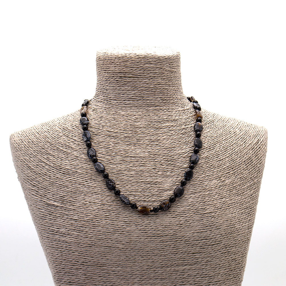 Фото товара бусы из агата кракле черного таблетка овальная 13*10 мм