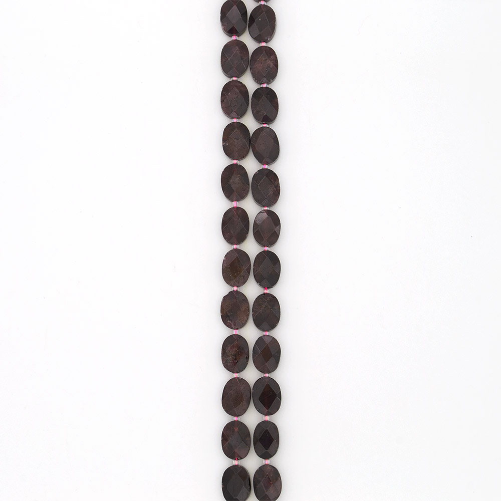 Фото товара гранат таблетка овал 18*13 мм