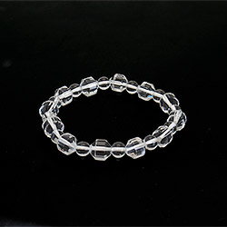 Браслет из горного хрусталя прозрачного биконус 10мм