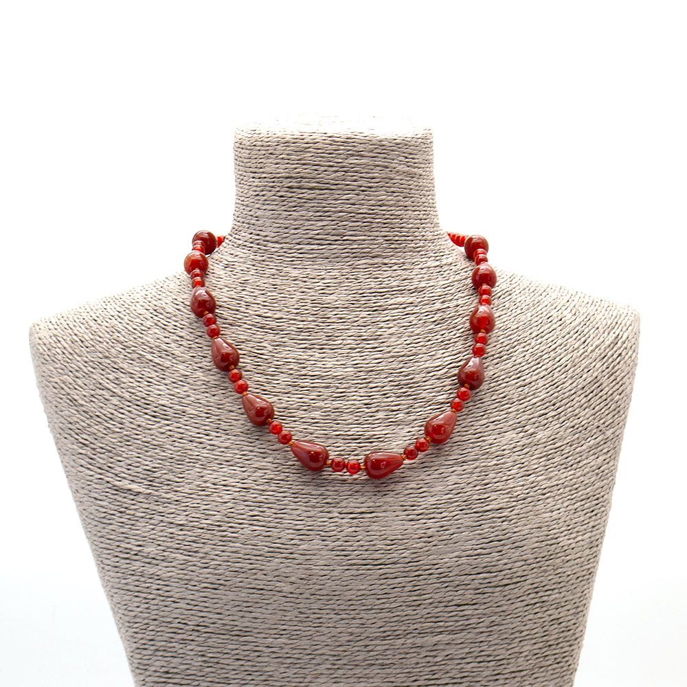 Фото товара бусы из сердолика рыжего однотонного капля