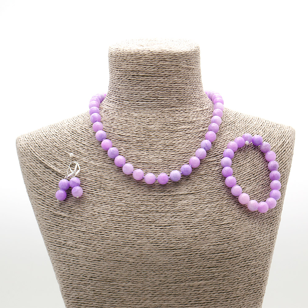 Фото товара бусы,браслет из кальцита пигментированного сиреневого шар