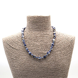 Бусы из содалита светлого биконус граненый