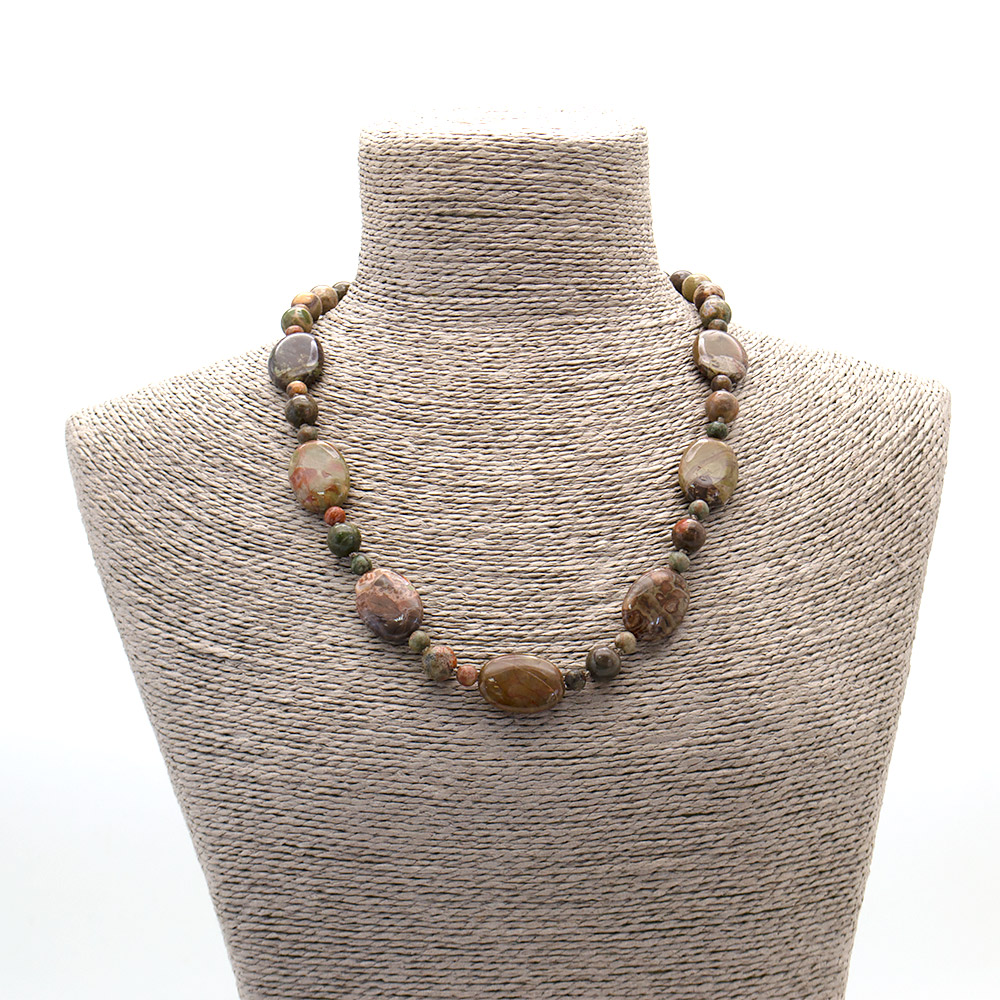 Фото товара бусы из яшмы пейзажной таблетка овальная 25*18 мм