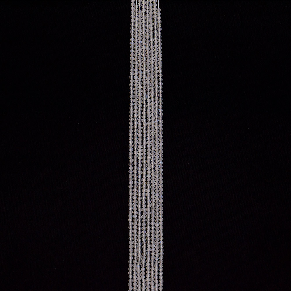 Фото товара лунный камень шар 3 мм грань