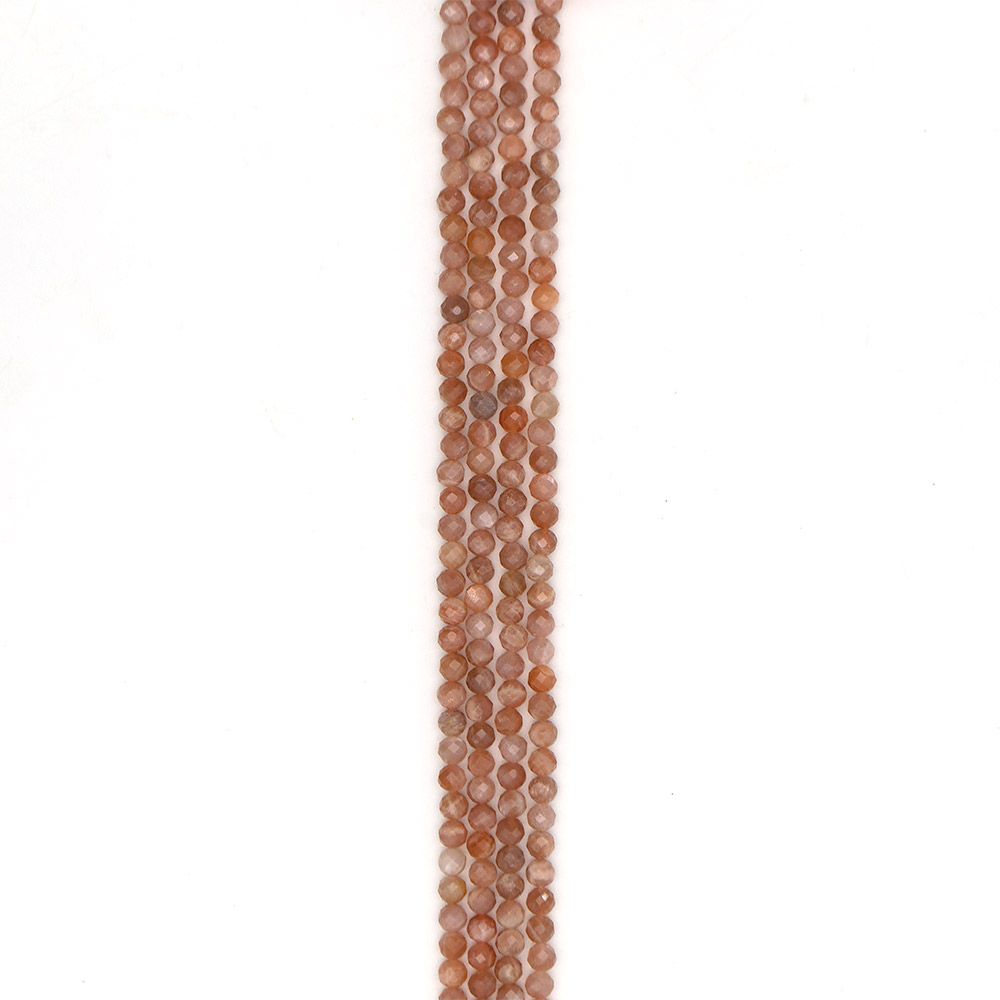 Фото товара солнечный камень 6 мм грань люкс