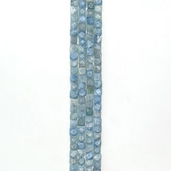 Аквамарин квадрат 10 мм с гранями