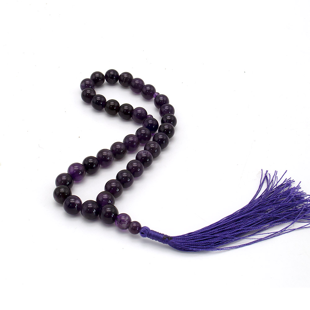 Фото товара четки из аметиста 10 мм 33 бусиы