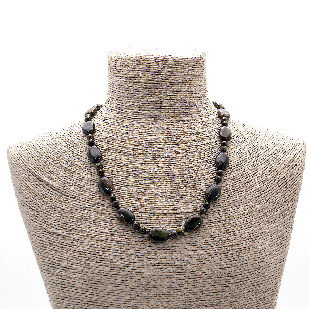 Фото товара бусы из соколиного глаза таблетка 18*13 мм