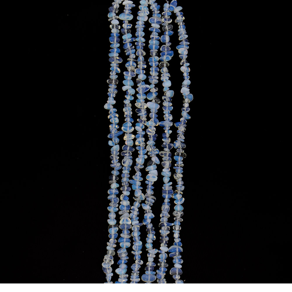 Фото товара горный хрусталь с лунным имитацией крошка мелкая