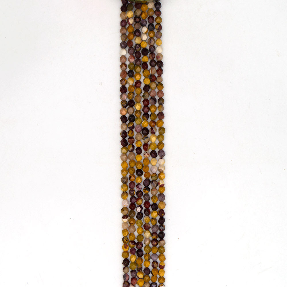 Фото товара яшма мукаит крупная грань 6 мм