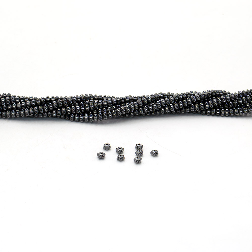 Фото товара гематит разделитель цветок 4*2 мм объемный 