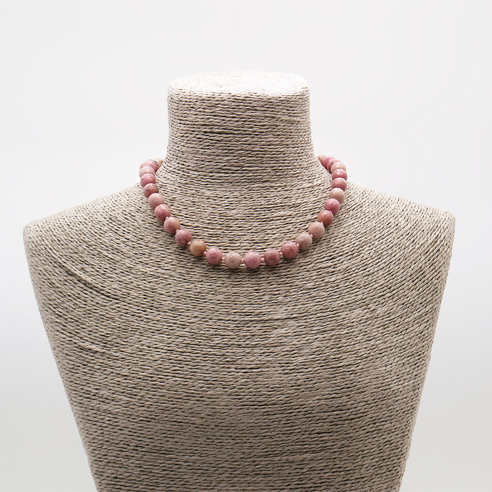 Фото товара бусы из родонита розового шар мелкая грань 10мм