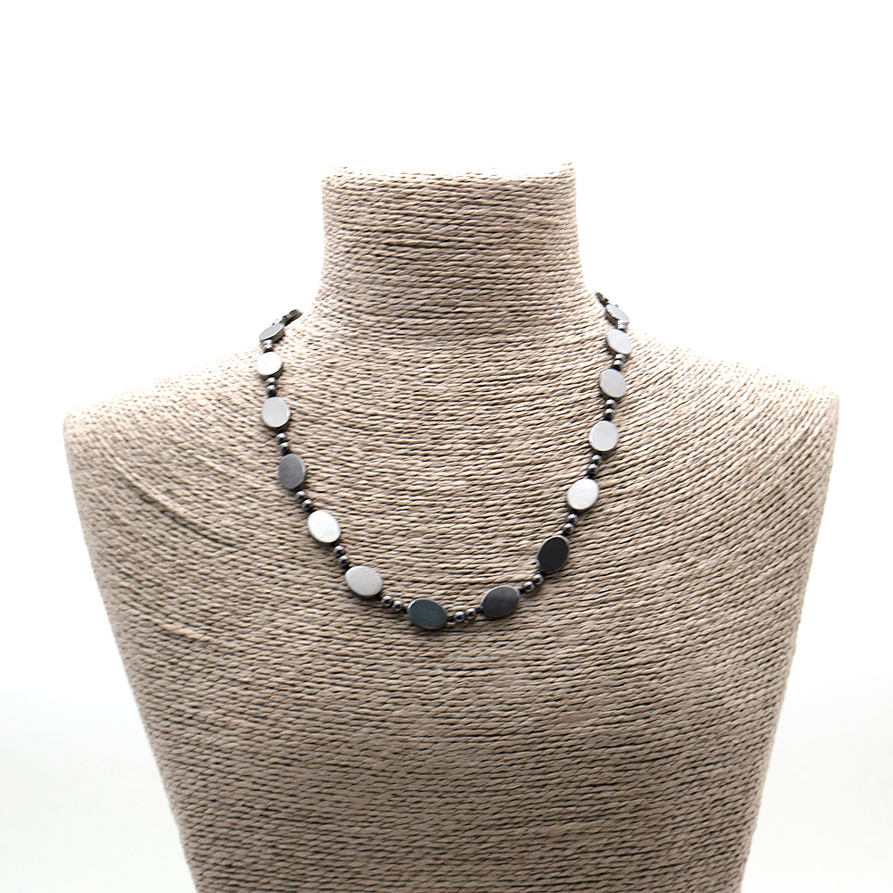 Фото товара бусы из гематита таблетка плоская 14*10 мм