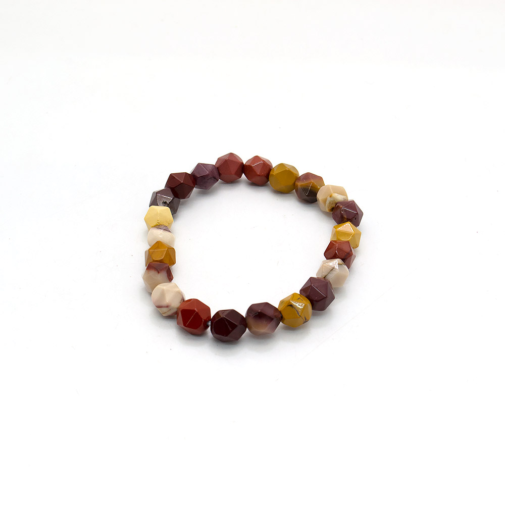 Фото товара браслет из яшмы мукаит крупная грань 8 мм