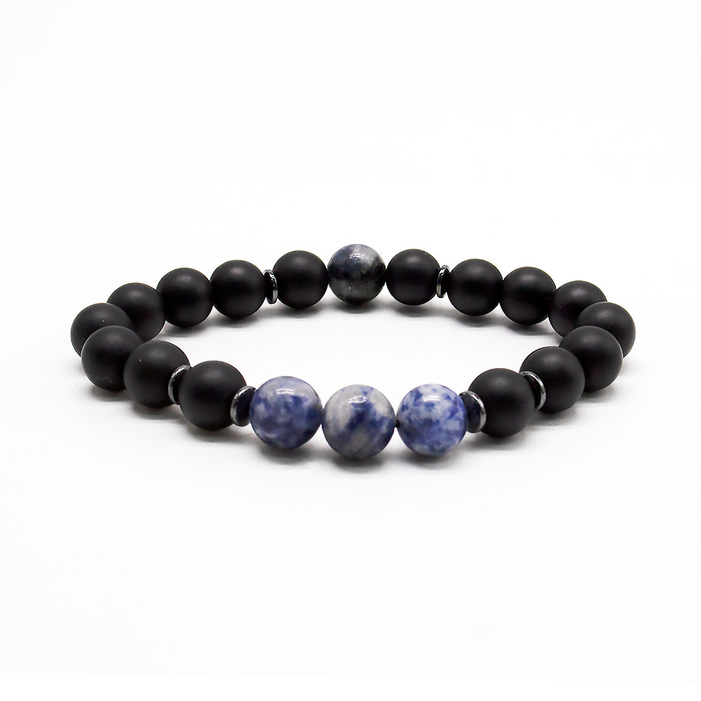 Браслет из шунгита,содалита и вставками из гематита 10 мм