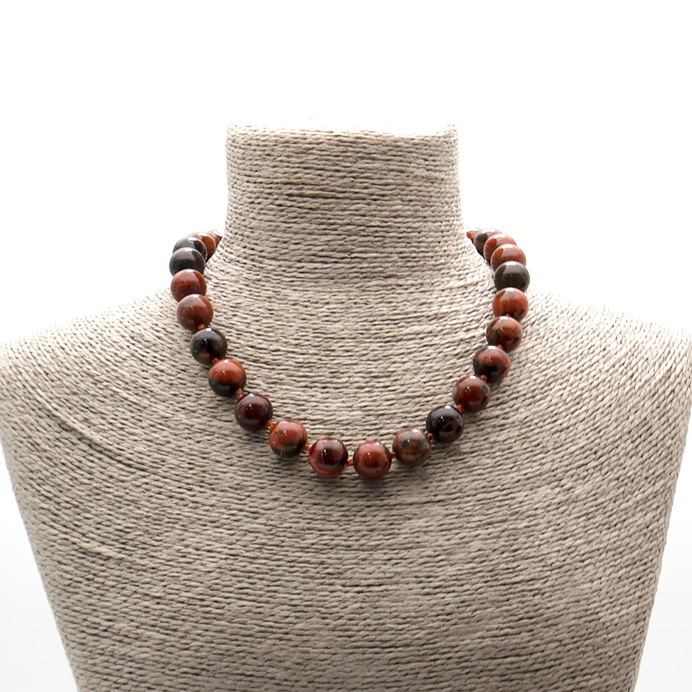 Фото товара бусы из сердолика темного шар 14 мм