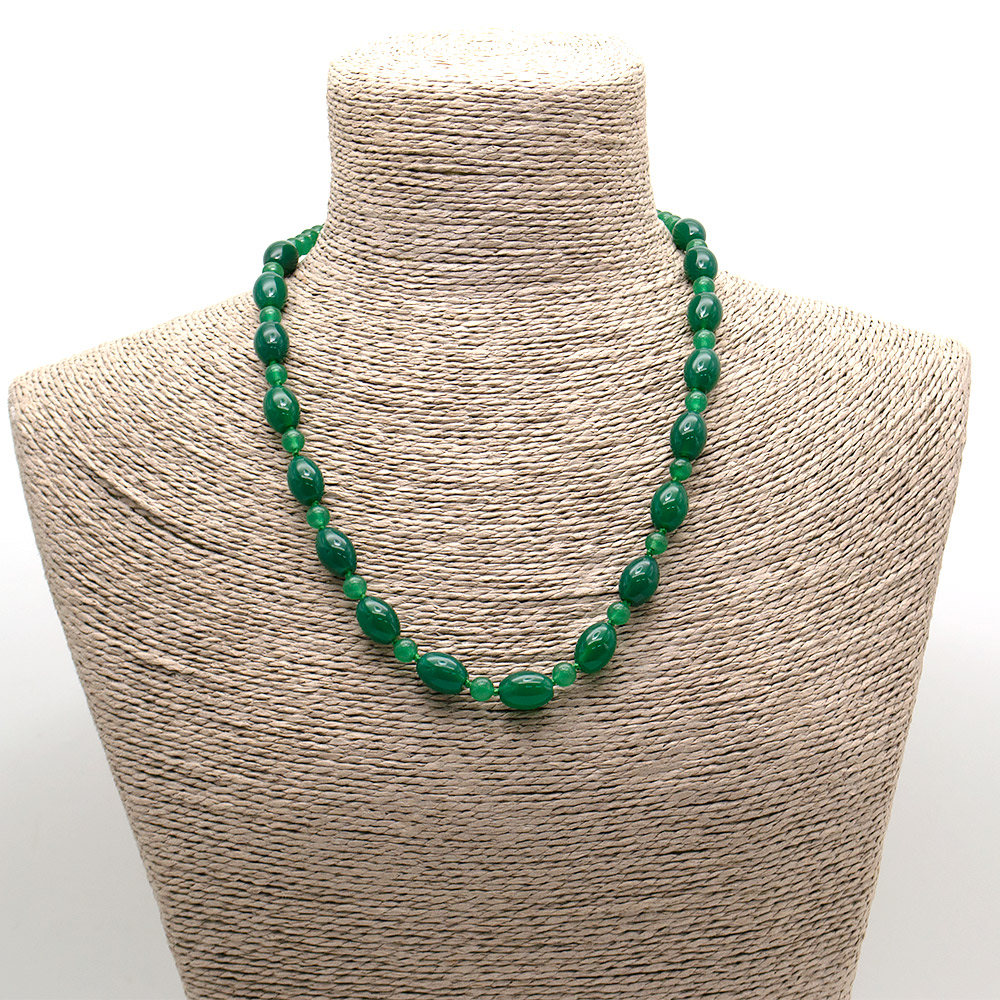 Фото товара бусы из агата цвет светлый хризопраз рис 14*10