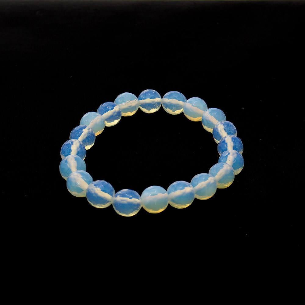 Фото товара браслет из лунного камня имитация грань 10мм