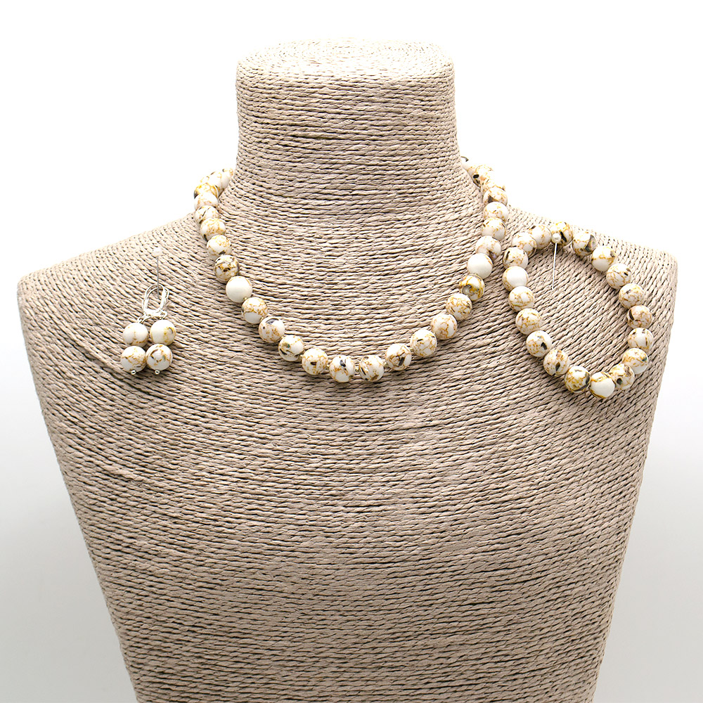 Фото товара бусы,браслет,серьги белая мозаика с гелиотисом 10мм