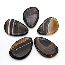 Фото товара кулон из агата коричневого 40*60 мм