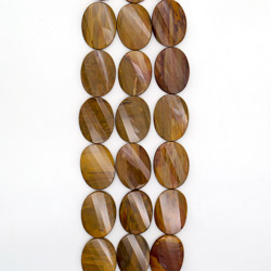 Яшма таблетка овальная 39*29мм