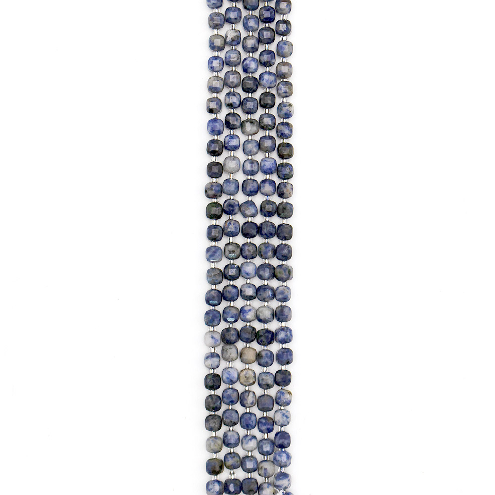 Фото товара содалит кубик с гранями 7*7 мм