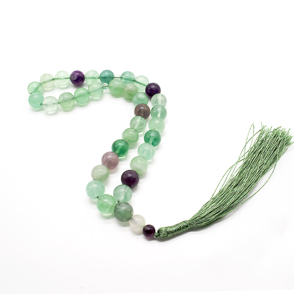 Фото товара чётки из флюорита 10мм 33 бусины