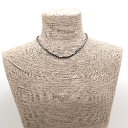 Фото товара бусы-чокер из гематита сердце грань 4х4 мм