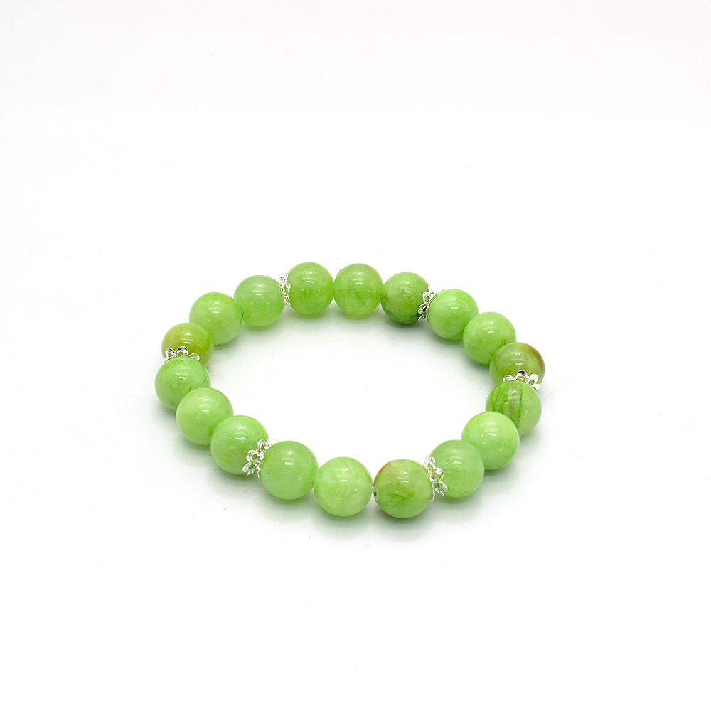 Фото товара браслет из оникса зеленого с фурнитурой "бабочка"