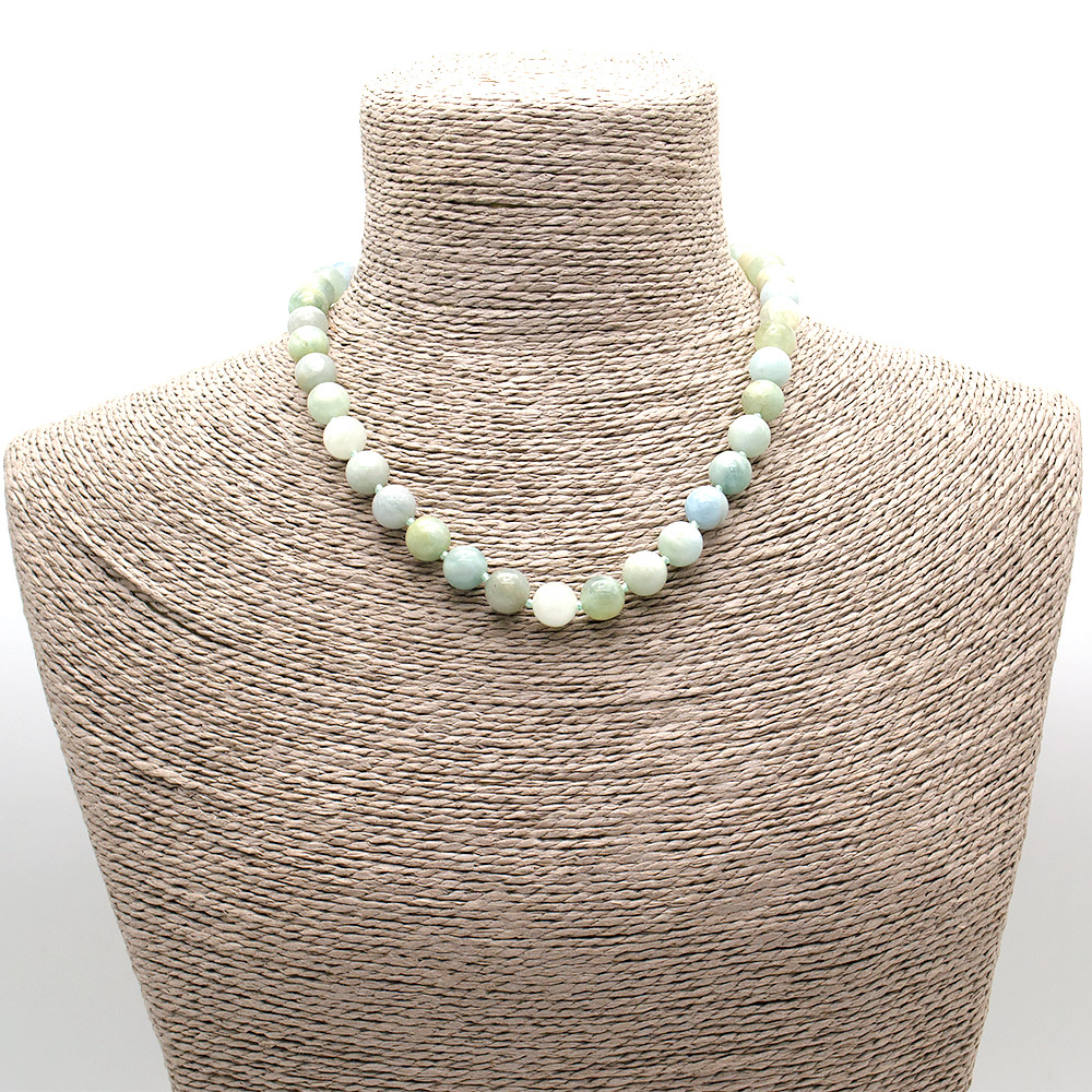 Фото товара бусы из аквамарина микс шар