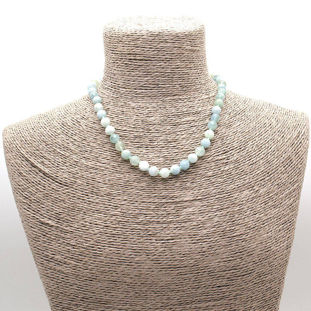 Фото товара бусы из аквамарина грань люкс шар