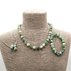 Бусы,браслет,серьги из кальцита пигментированного зеленого 10 мм