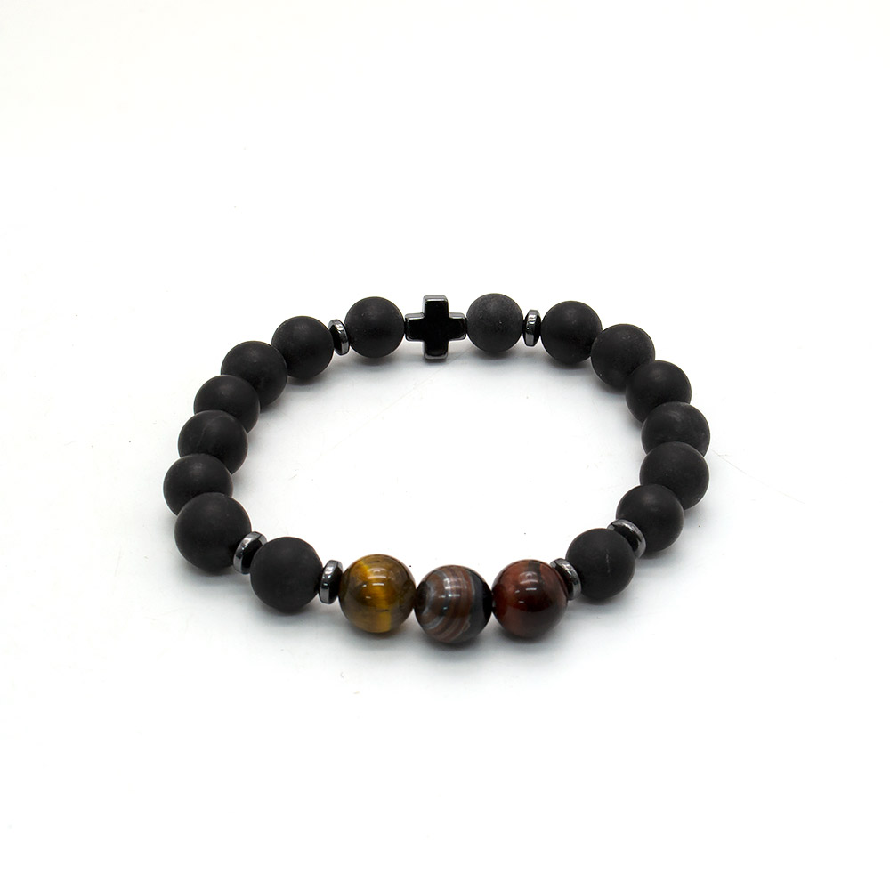 Фото товара браслет из шунгита ,3 глаза 10 мм с крестиком из гематита