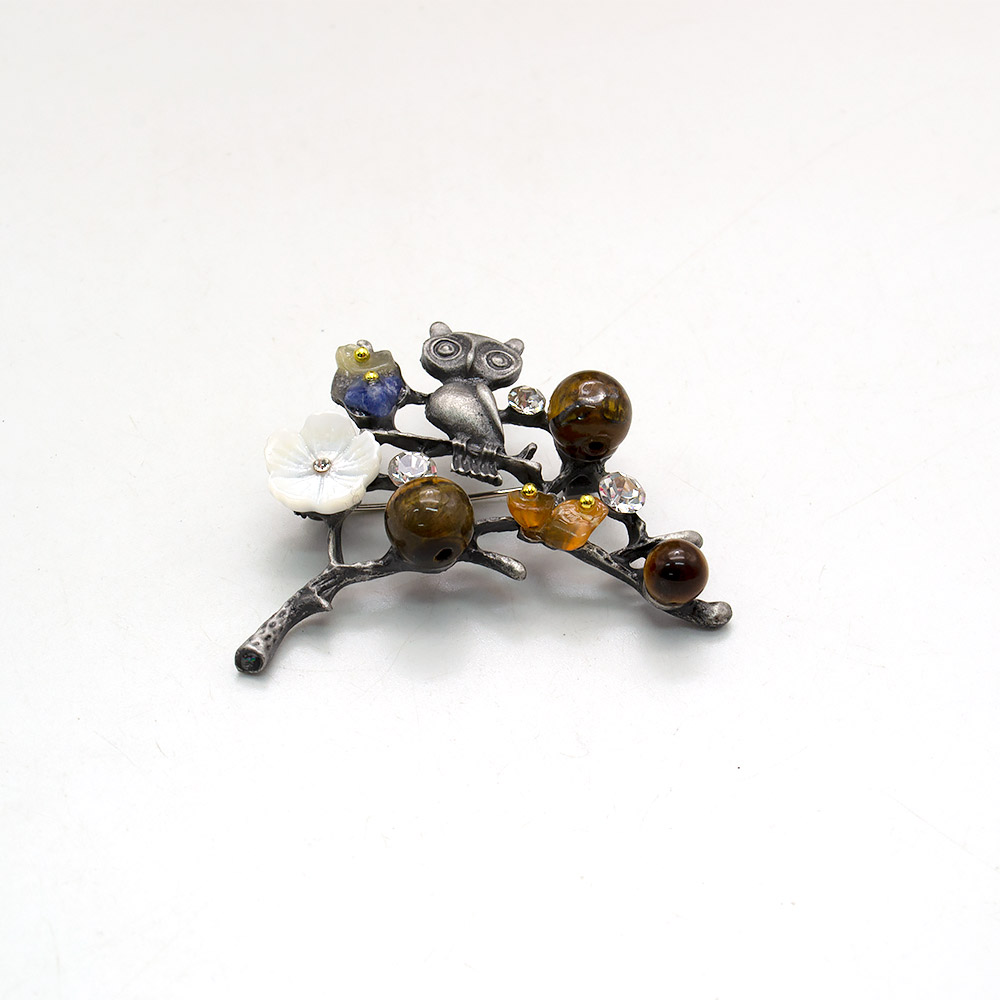 Фото товара брошь" сова на ветке" тигровый глаз а0076