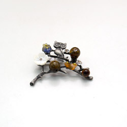 Брошь" Сова на ветке" тигровый глаз А0076