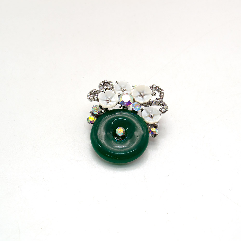 Фото товара брошь "цветочный сад" кварц тонированый зеленый а0451