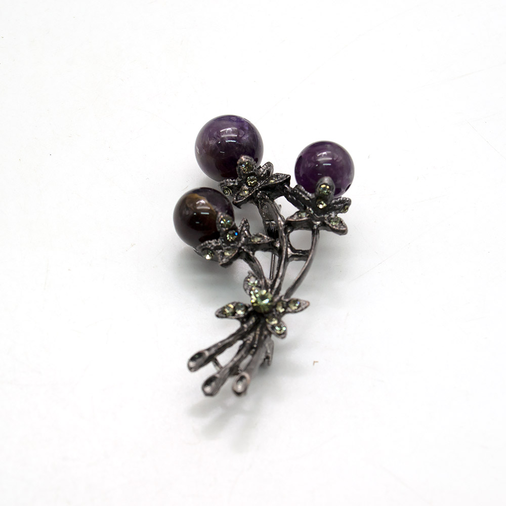 Фото товара брошь "ягодка" аметист а0105