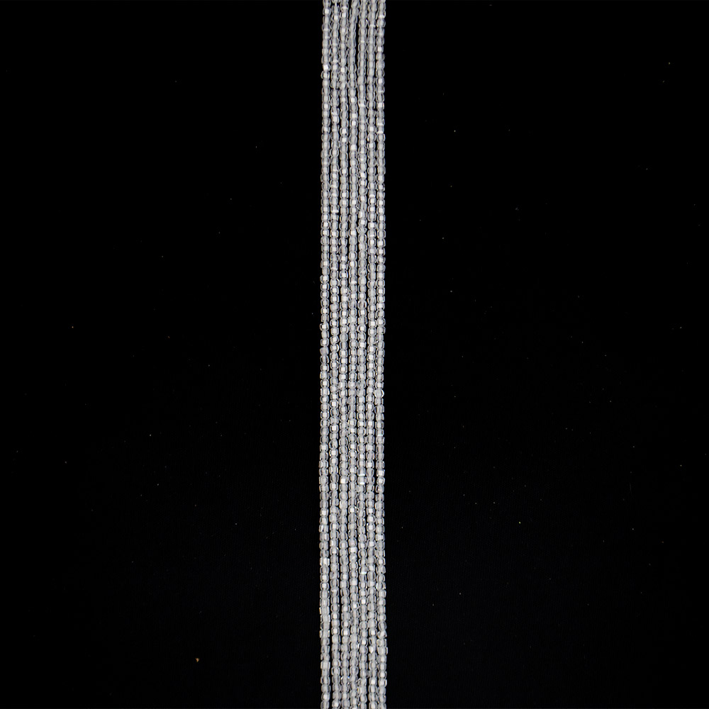 Фото товара циркон кубик цвет горный хрусталь 2.5*2.5 мм