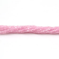 Циркон цвет розовый кубик 2.5*2.5 мм