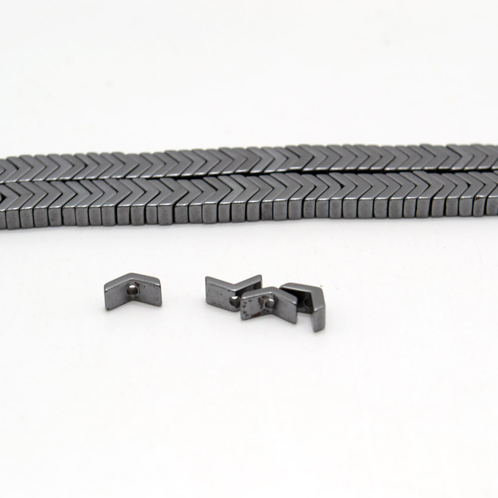 Фото товара гематит стрелка плоская 7*1 мм 