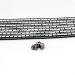 Гематит разделитель змейка плоская 8*6мм