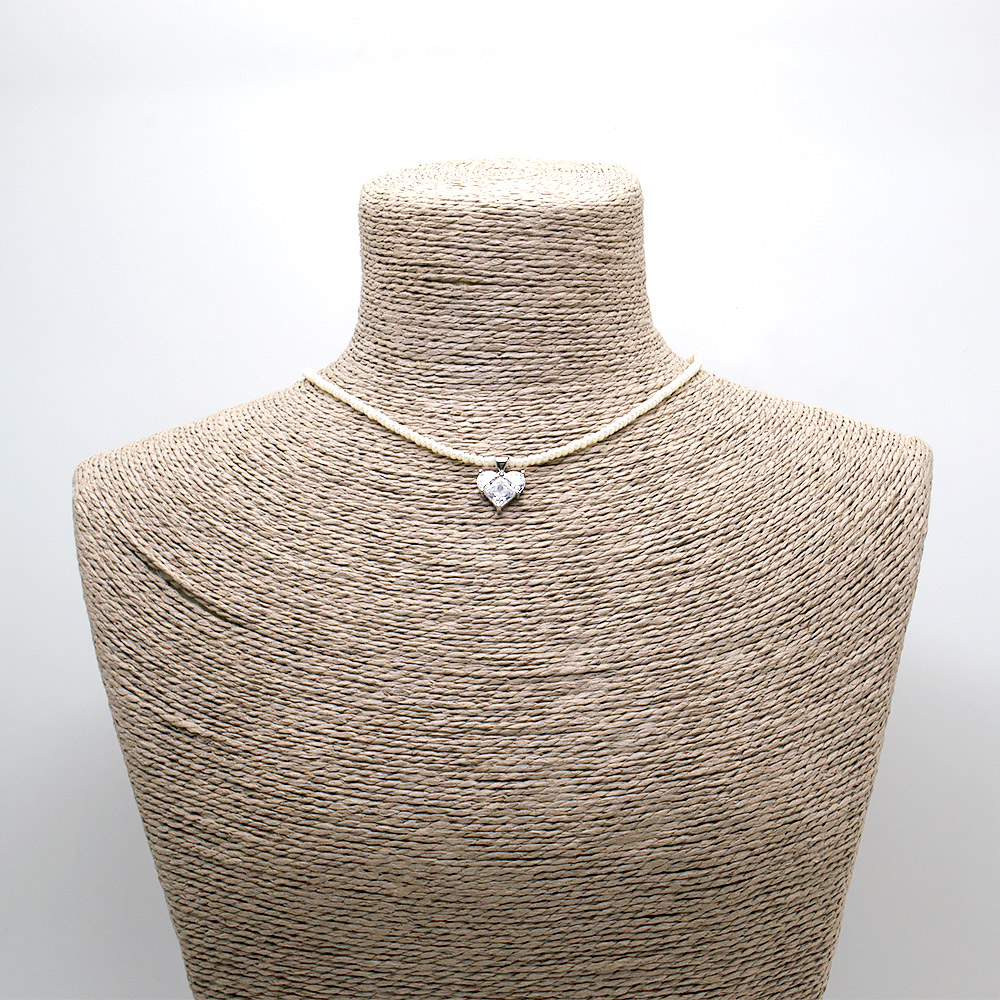 Фото товара чокер из майорки 3 мм с подвеской "сердце" 38 см