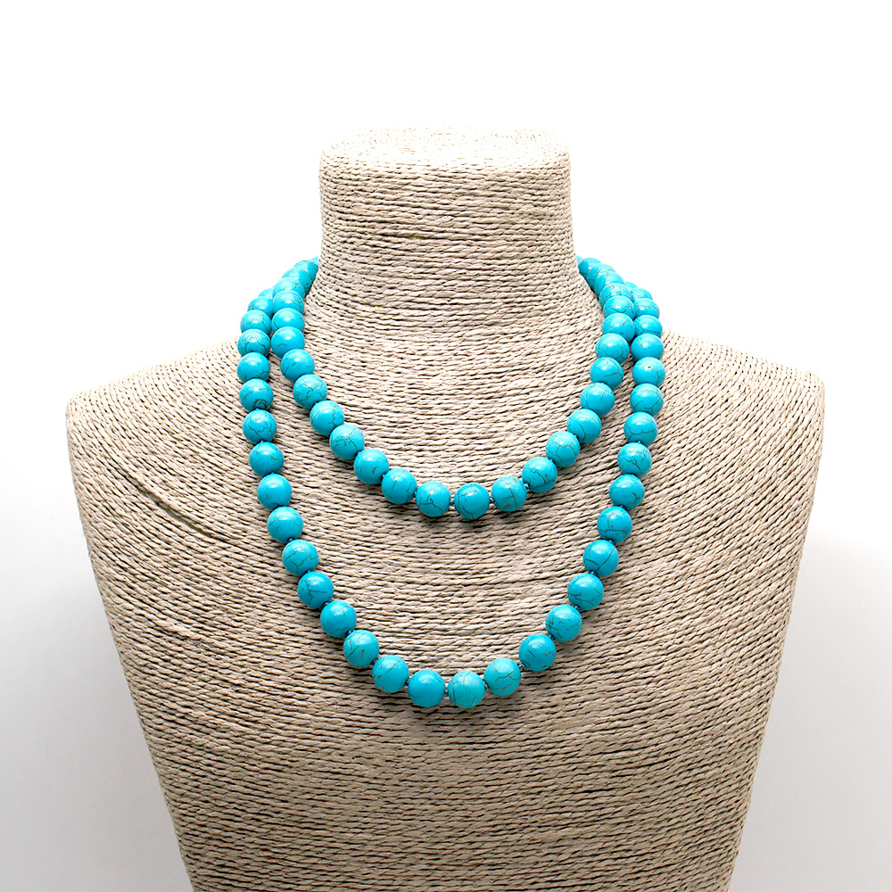 Фото товара бусы из говлита тонированного 12 мм