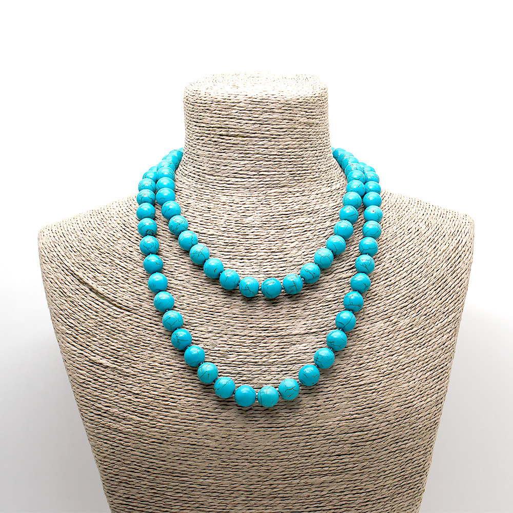 Фото товара бусы из говлита тонированного 12 мм