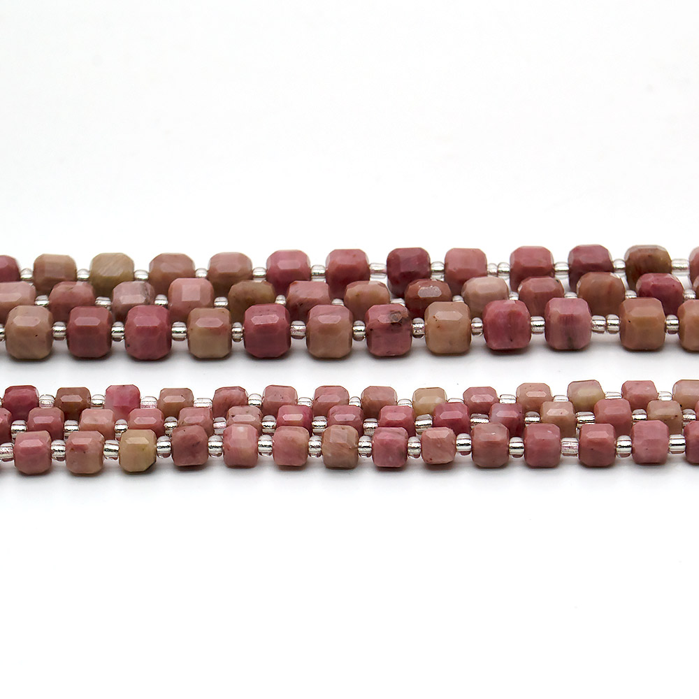 Родонит розовый кубик с гранями