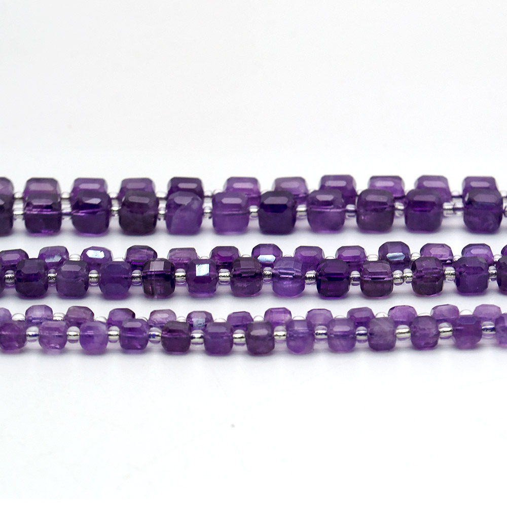 Фото товара аметист кубик  в.с. с гранями