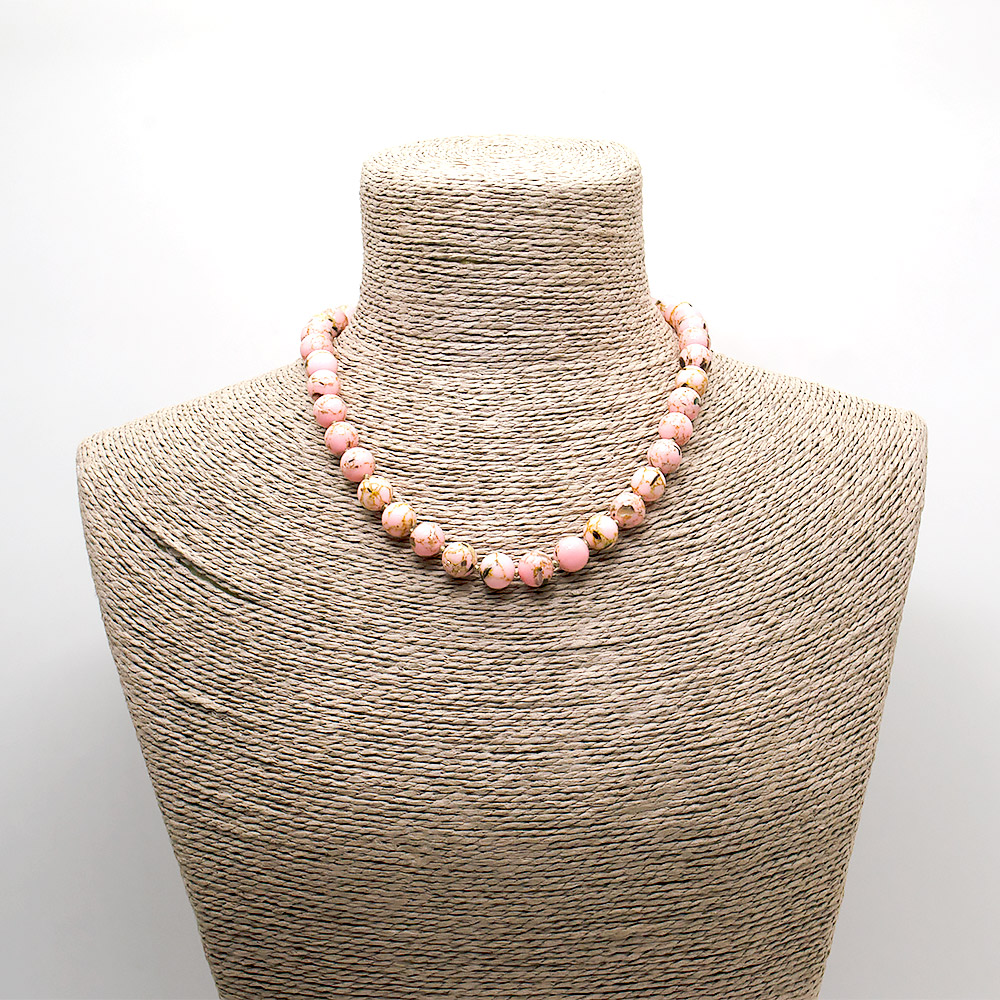 Фото товара бусы из мозаики цвет персиковый с гелиотисом шар